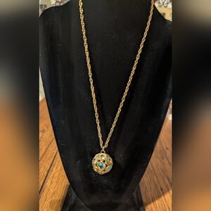 Sarah Coventry Dancing Magic Disco Ball Gold Tone Pendant Necklace